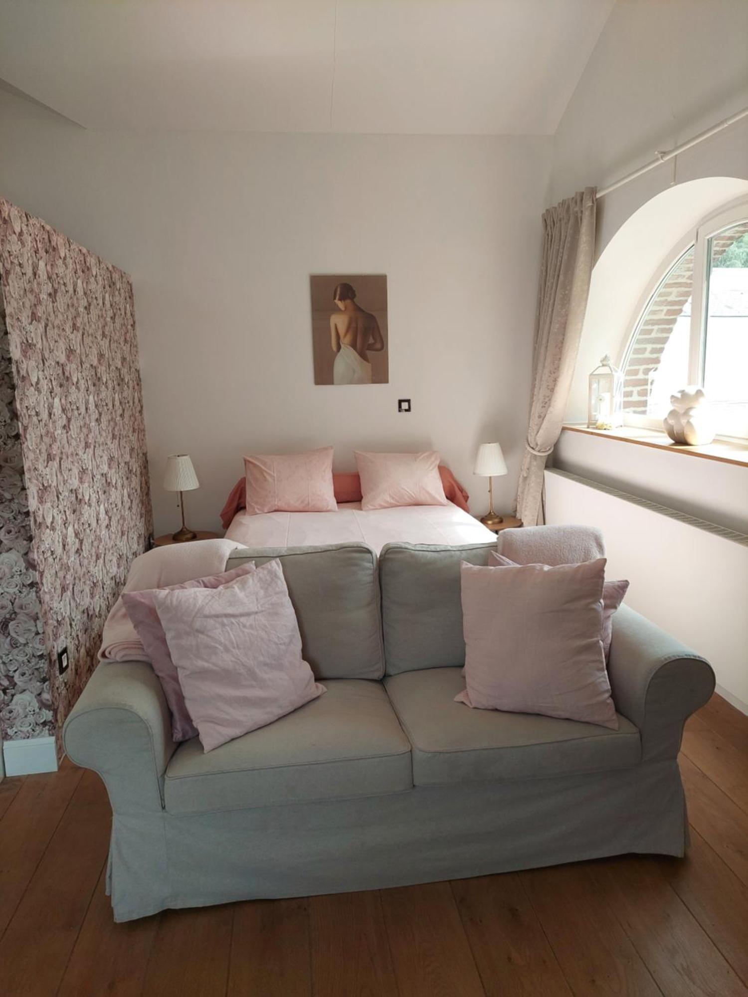La Chambre Et Le Studio Du Chateau Du Golf De Bernalmont Liège Kültér fotó